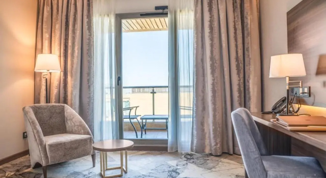 Habitación De lujo Grand Millennium Al Seef Basra