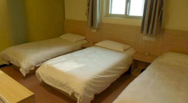 Comfortable Hotels Dezhou Canal, Забронировать Отель Дежоу Шаньдун