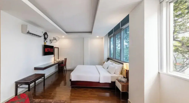 Полулюкс A25 Premium Hotel - 20 Bùi Thị Xuân