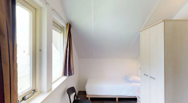 Spacious House in Netherlands for 8 Guests, Book Villa Kortgene 