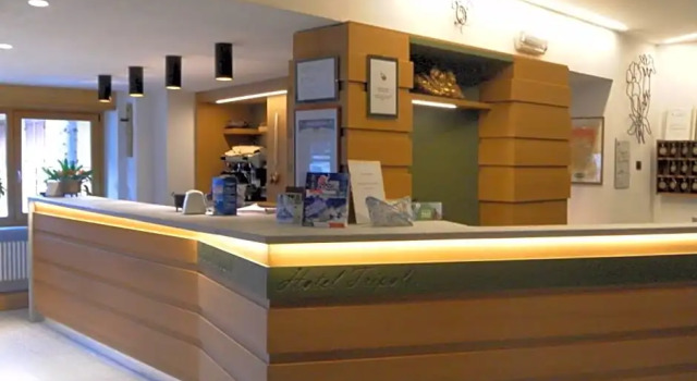 Hotel Tripoli La Margherita, Rezerwuj Hotel Limone Piemonte Piemont