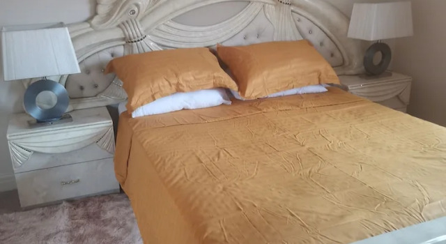 Beautiful 1-bed House in Manchester, Забронировать Дом для отпуска Отели Манчестера с парковкой, Парковка