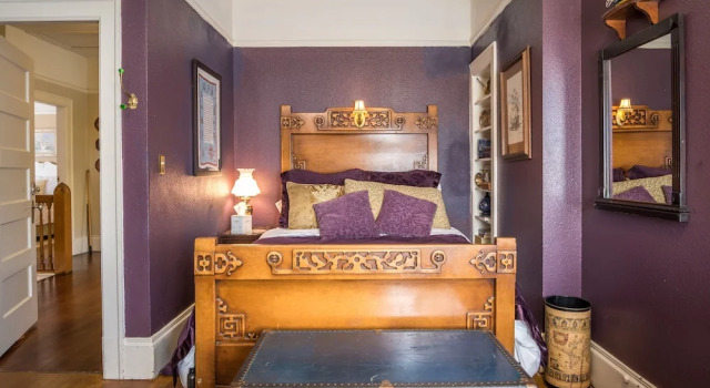 Joshua Inn Bed & Breakfast, Rezervovat Hotel Hollister Kalifornie