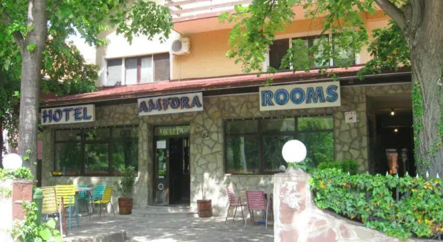 Amfora Rooms Caribrod, Buchen Sie Hotel Dimitrovgrad Zentralserbien