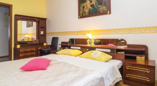 Nice Home in Jesenice With Wifi and 2 Bedrooms, Book Hotel Jesenice Split Region