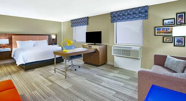 Студия Hampton Inn & Suites Oakwood Village-Cleveland