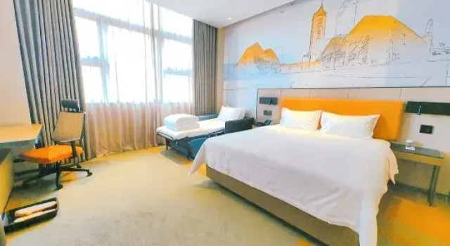 Номер Standard Hampton by Hilton Shenzhen Yuanshan