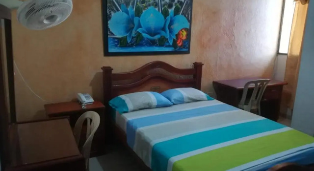 Номер Economy Hotel Granada Inn