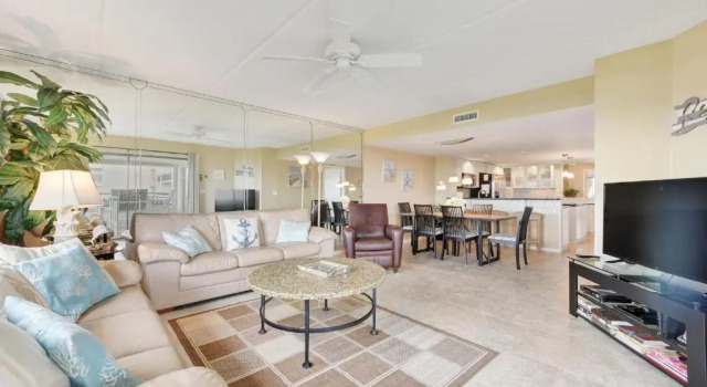 Windjammer 105, 3 Bedrooms, Sleeps 8, Ocean View, Elevator, Pool, Rezerwuj Hotel Hotele w Saint Augustine Area z parkingiem, Parking
