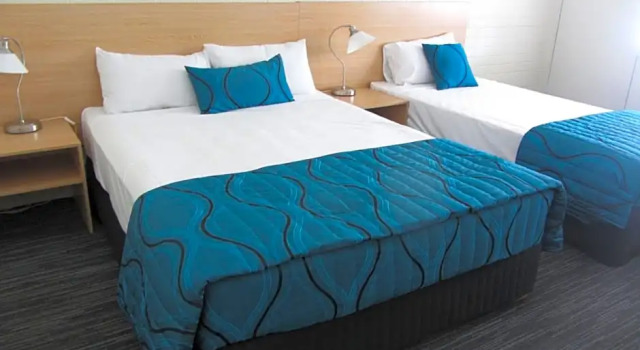 Номер Superior Urangan Motor Inn