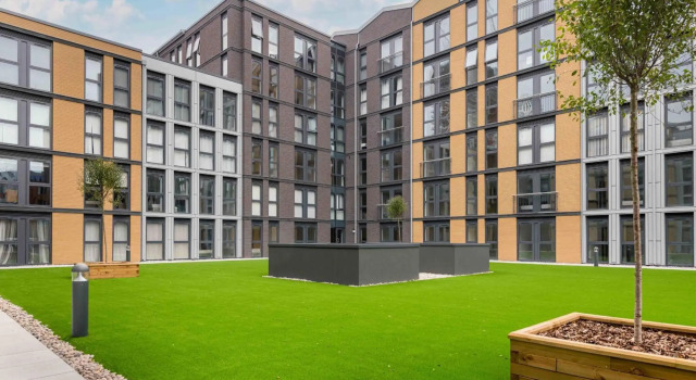 50 PERCENT OFF -Monthly & Weekly Stays Perfect for Relocations, Business, Families and Leisure! Book today at Premium Executive Serviced Apartments- 2 Bed Apt - Arden Gate, Free Wi-Fi, Varaa Huoneisto Asunnot kohteessa Merseyside, Huoneisto