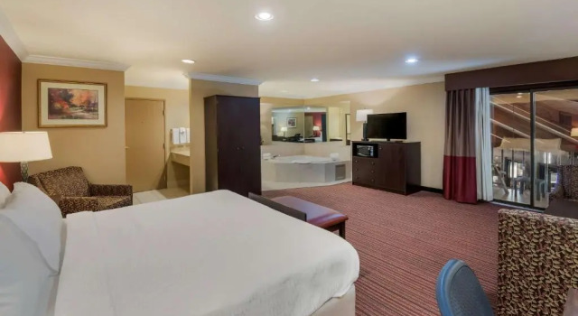 Номер Standard с балконом Best Western Sycamore Inn