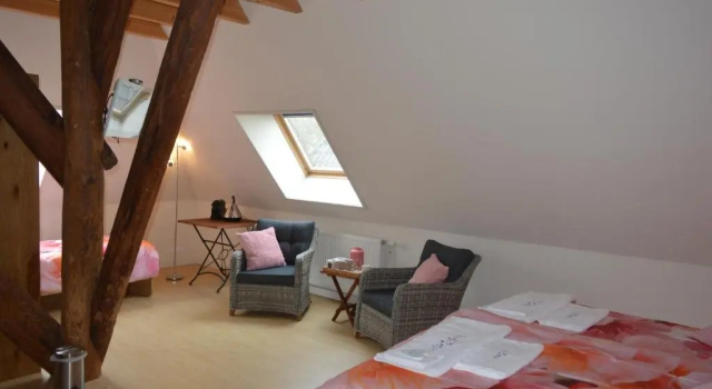 Трёхместная студия Standard B&B Idylle aan Zee incl 2 Wellnessstudios