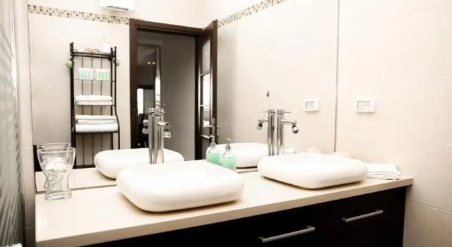 Апартаменты Sea View Apartment Prime Location On The Beach