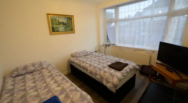 Alluring Holiday Home in Coventry With Garden, Varaa Hotelli Coventry West Midlands