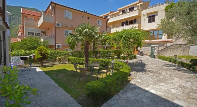 Apartmani Kovacevic, Boek Hotel Dobrota 