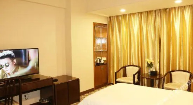 Yinhe Hotel, Prenota Hotel Weinan Shaanxi