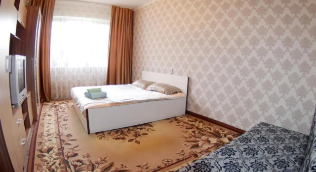 Студия YourHouse Mikrorajon Zhetysu-2, dom 8