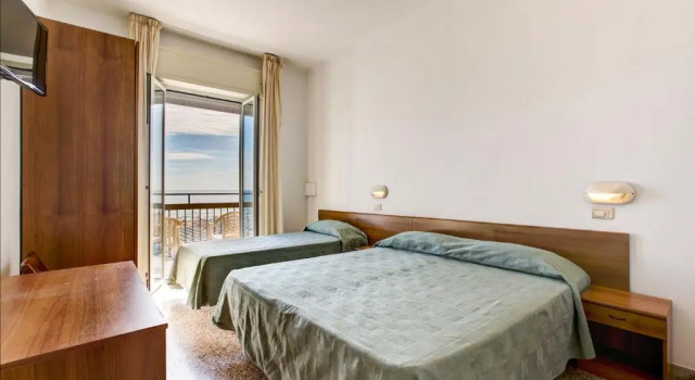 Hotel Atlas, Забронировать Отель Отели Римини с бассейном, Бассейн
