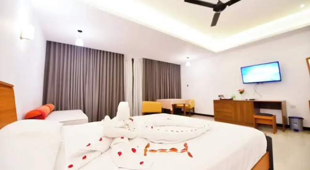 Oasis Riverside Hotel, Забронировать Отель Отели Западной провинции с завтраком, Завтраки