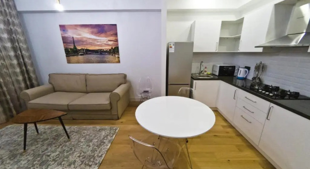 Appartement avec balcon Opera Apartments Almaty