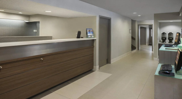 Residence Inn by Marriott Nashville Airport, Prenota Hotel Hotel a Tennessee con piscina, Piscina