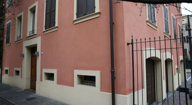 Emilia Suite Home, Varaa Hotelli Modena Emilia-Romagna
