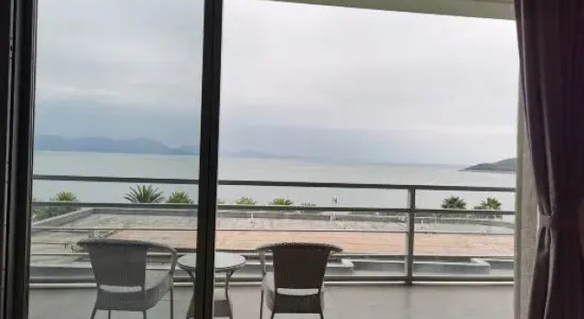 Двухместный люкс Luxury c 1 комнатой с балконом и с видом на море Huizhou China Resources Xiaodao Bay UK Seaview Design Apartment