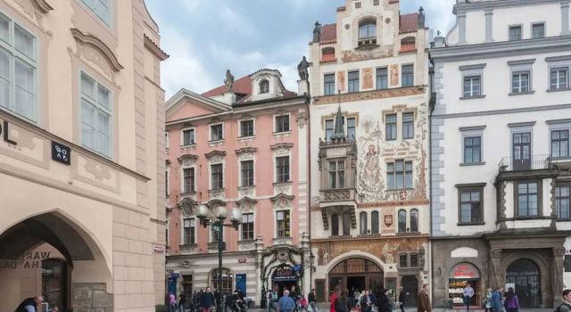 Velvet Revolution Apartment, Забронировать Апартаменты/квартира Апартаменты Праги, рядом с Mozart Dinner Prague, Апартаменты/квартира