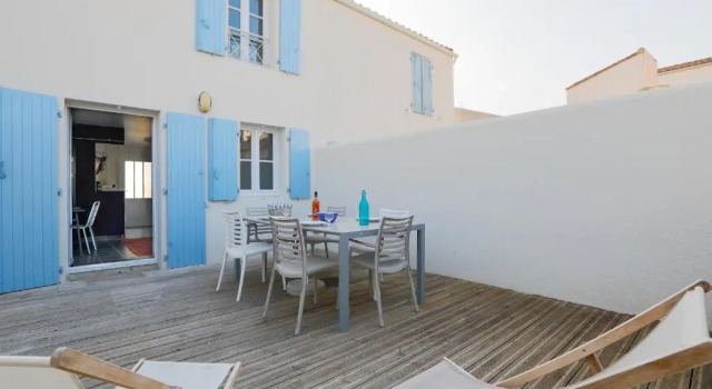 Коттедж Jolie maison en residence - paradis des familles - Re Liberte