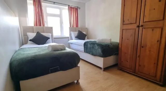 Alexandra Palace 3 Bedrooms Apartment in London, Забронировать Апартаменты/квартира Лондон Большой Лондон, рядом с Баундс Грин