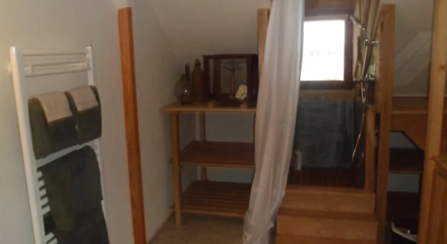 Les Chambres de Pontfol - Chambres dhôtes - Guest house, Забронировать Отель  