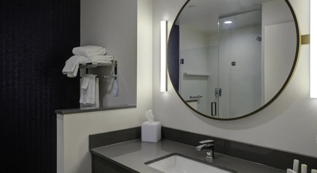 Люкс Fairfield Inn & Suites by Marriott Allentown West