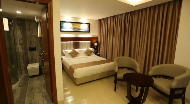 Люкс Deluxe Отель Zabeer Hotel International