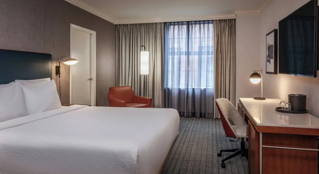 Люкс c 1 комнатой Courtyard by Marriott Boston Downtown