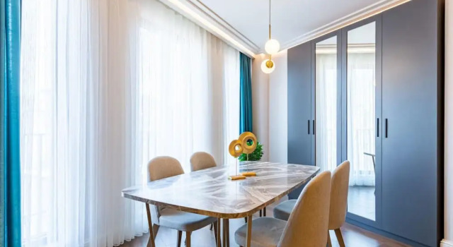 Stylish Flat Near Trendy Attractions in Beyoglu, Varaa Huoneisto Hotellit Marmara-alue pysäköinnillä, Pysäköinti
