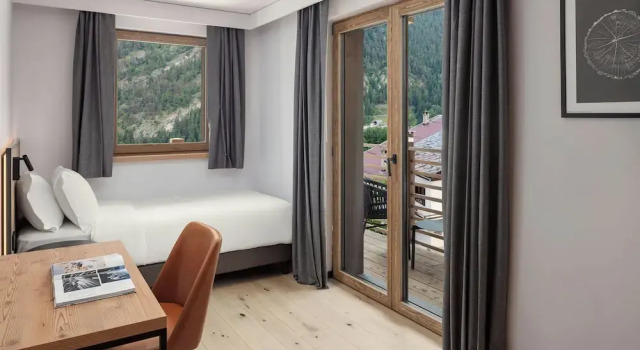 Двухместные апартаменты с балконом Le Geant, Courmayeur, Apartments by Marriott Bonvoy