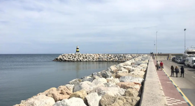 Апартаменты Magnificent Port-Beach 5* Luxury Residence