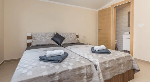 Apartments Bobeta