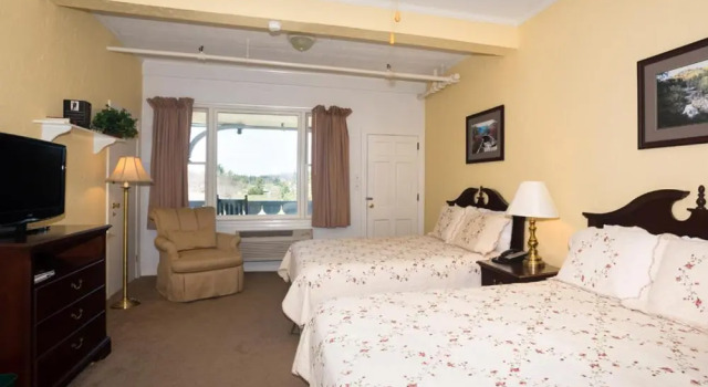 Двухместный номер Superior Green Park Inn