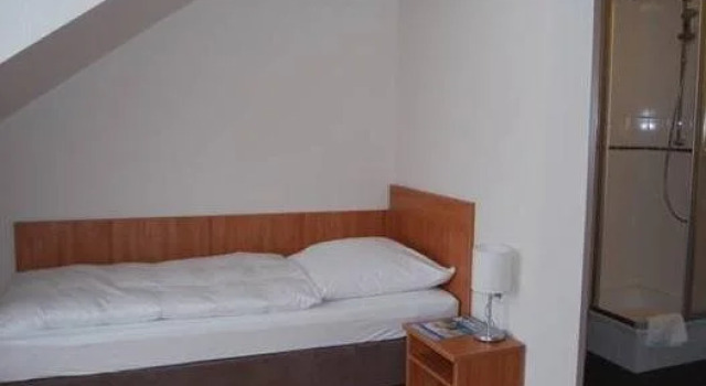 Hotel Bramstedter Wappen, Забронировать Отель Бад-Брамштедт Segeberg
