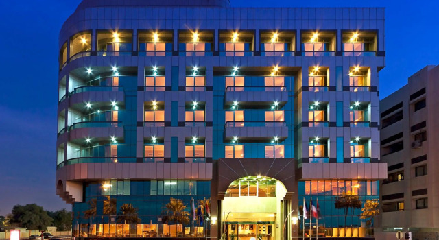 Sun & Sands Seaview Hotel