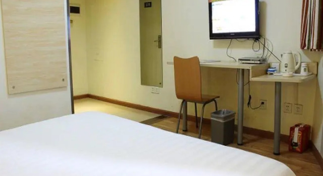 Номер Standard 7 Days Inn Chengdu Huayang Center Branch
