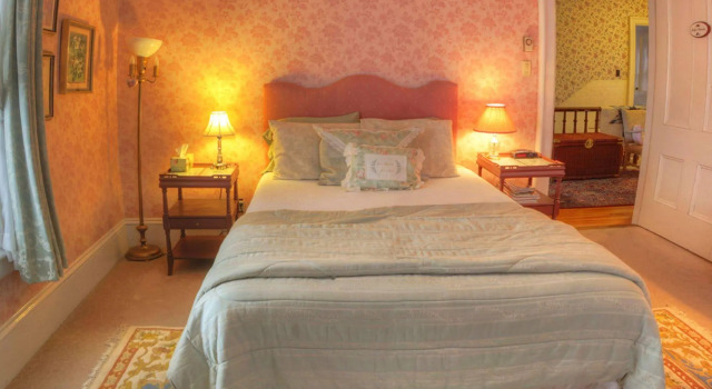 Jonah Place Bed & Breakfast Inn, Buchen Sie Hotel Hotels in New Brunswick mit Parkplatz, Parkplätze