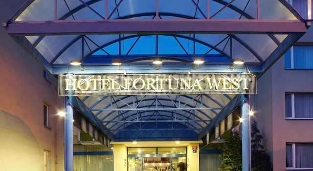 Hotel Fortuna West