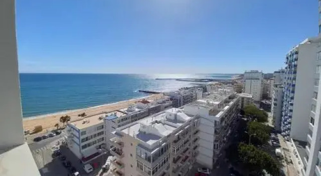 Torre Azul 1Br - Near the beach, Prenota Hotel Quarteira Sotavento