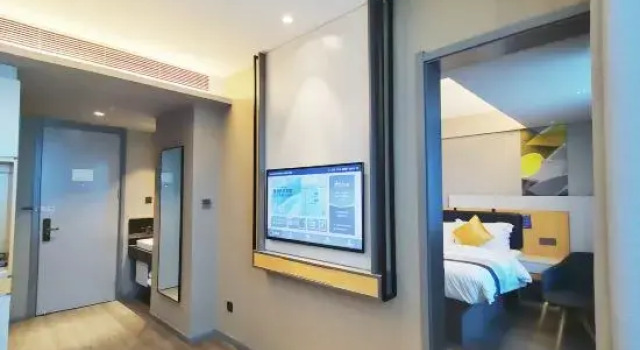 Двухместный люкс Homeinn Selected Hotel (Huanghua Canghai Road Xinyulou)