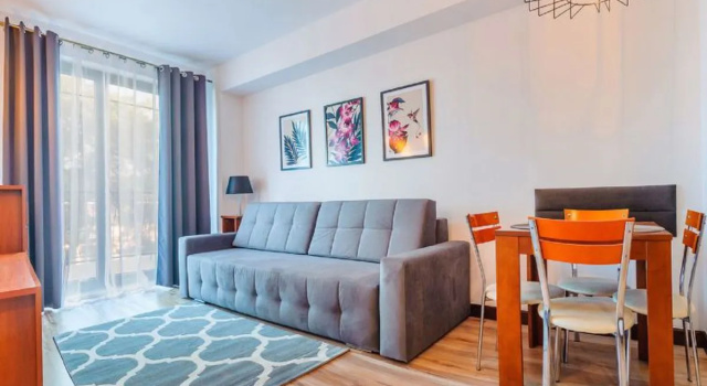 Continental Krynica Morska, Varaa Hotelli Hotellit Pommeri pysäköinnillä, Pysäköinti