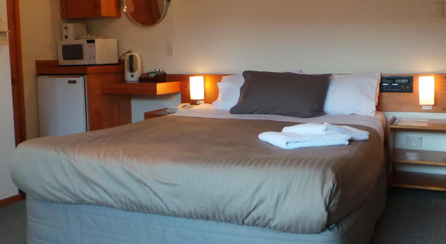 Papakura Motor Lodge & Motel