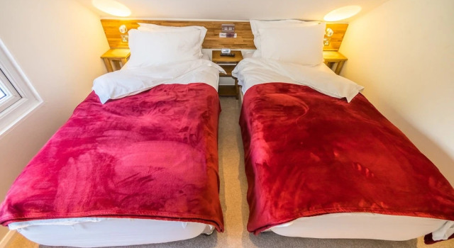 Covehurst Bay Holiday Cottages, Забронировать Дом для отпуска Виллы Исторического графства Суссекса, Вилла